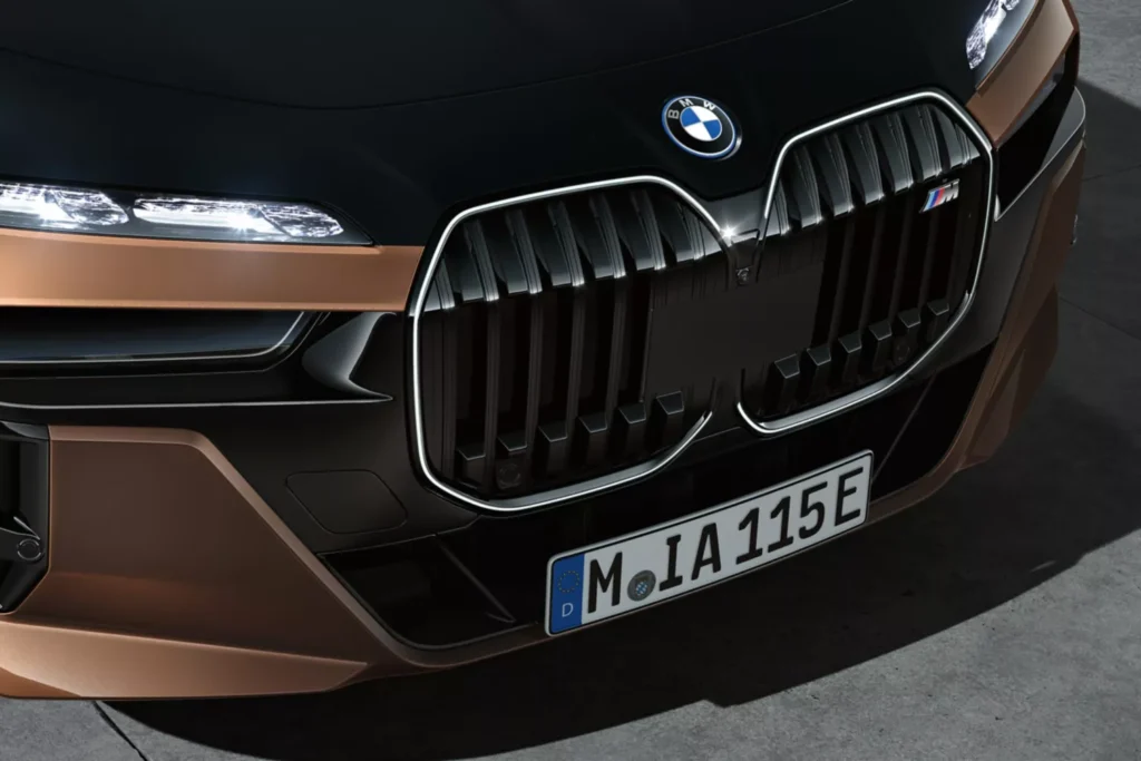 BMW i7 Electric Logo
