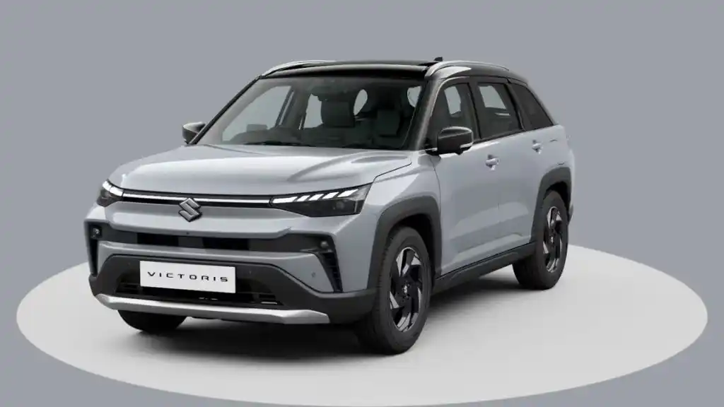 Maruti Suzuki Victoris Splendid Silver with Bluish Black Roof