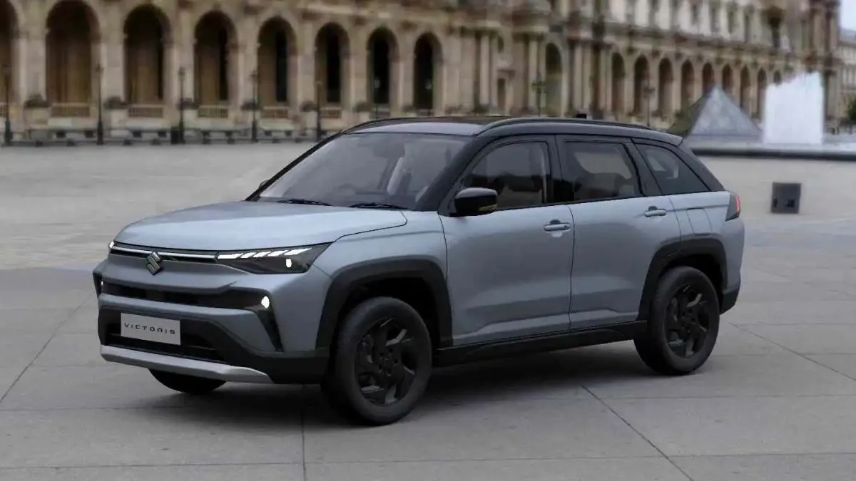 Maruti Suzuki Victoris Splendid Silver