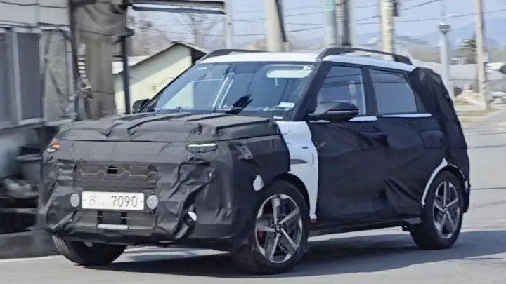 2026 New Gen Hyundai Venue Facelift Spotted Spy Shots