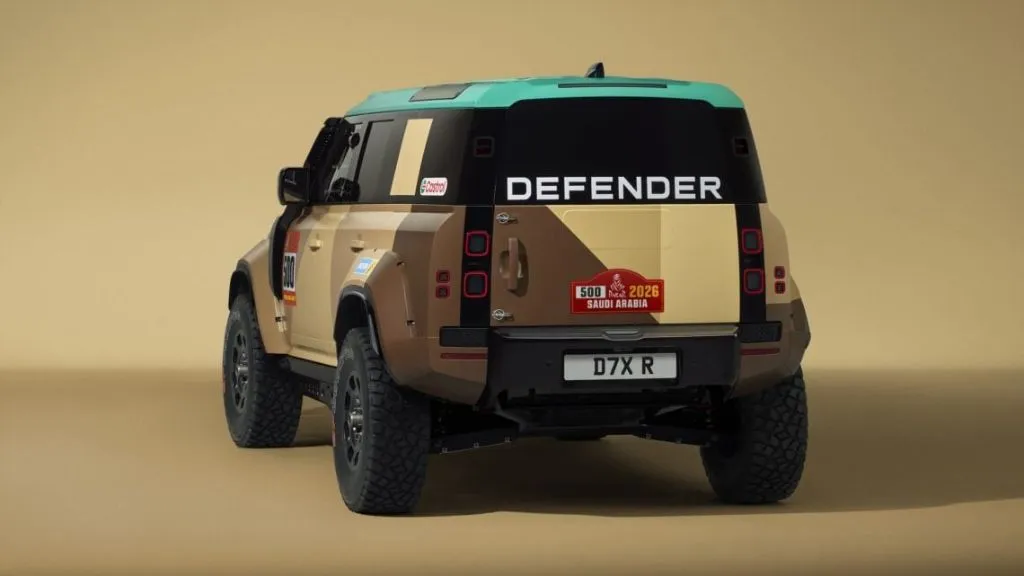 Land Rover Defender Dakar D7X-R Back View