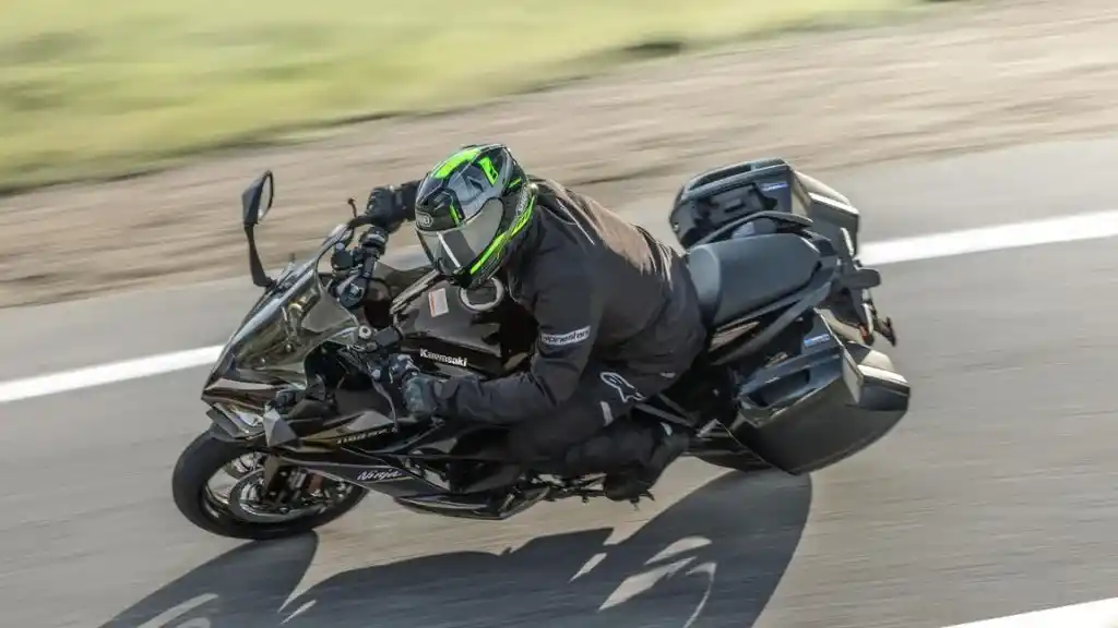 2026 Kawasaki Ninja 1100SX Sports Tourer Bike