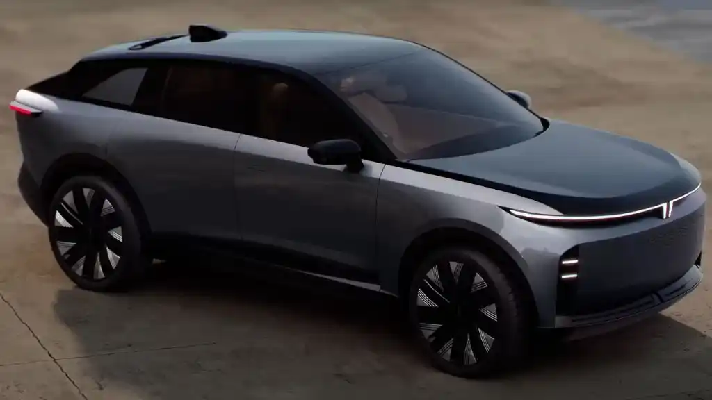 Tata Avinya Side View Big Alloy Wheels and T Shaped LED DRLs