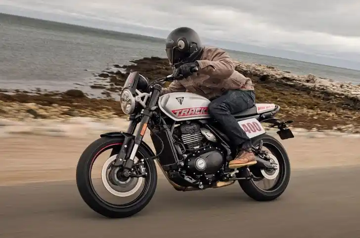 Triumph Tracker 400 Left Side View