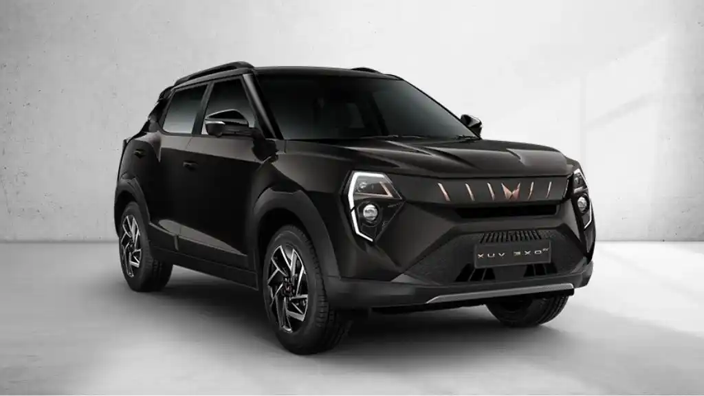 Mahindra XUV 3XO EV STEALTH BLACK Colour