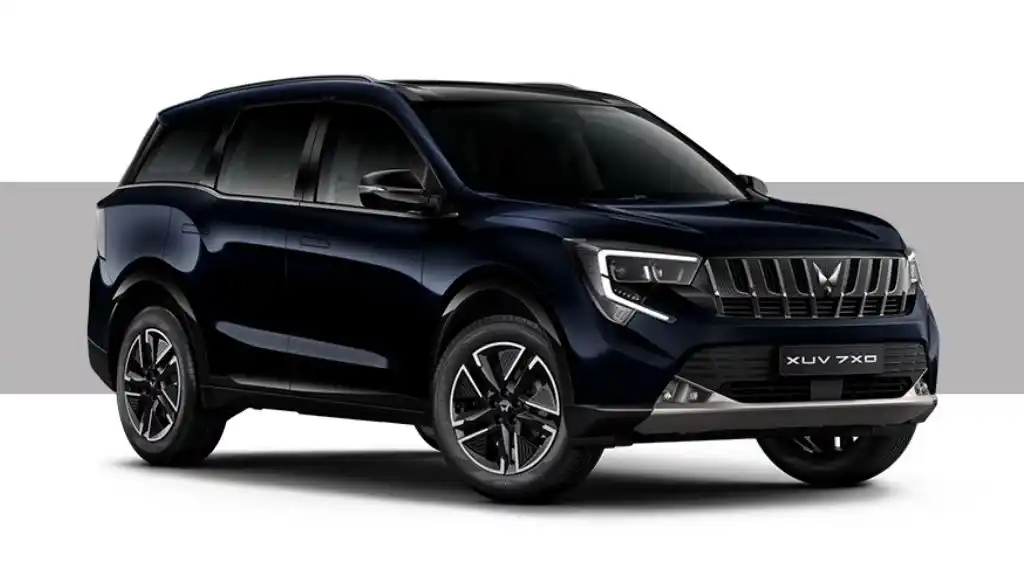 Mahindra XUV 7XO Midnight Black with Stealth Black roof Colour