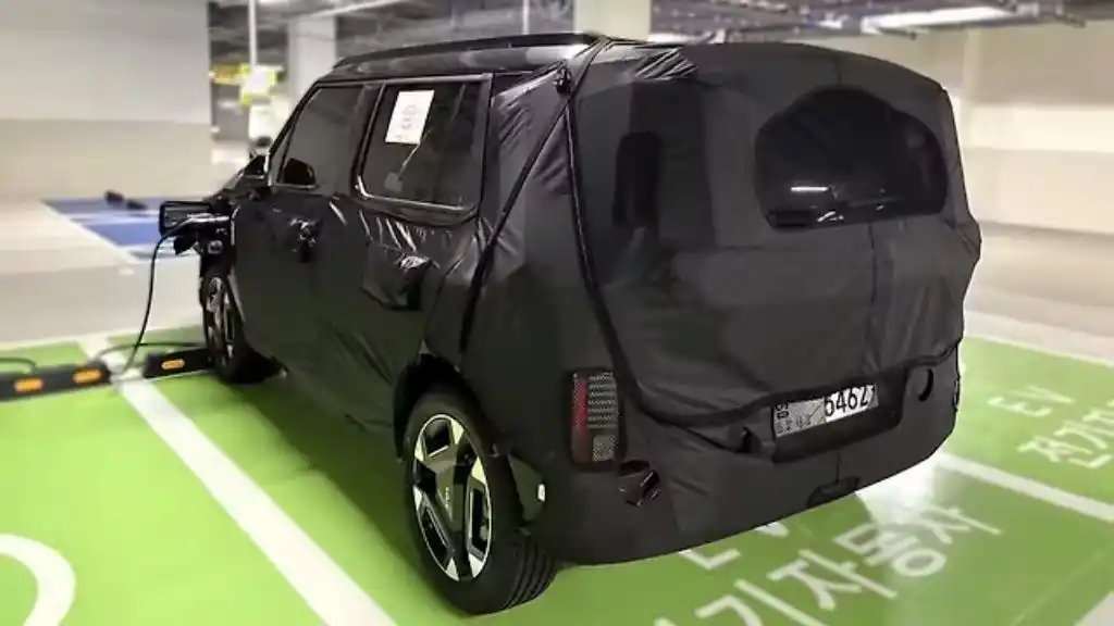 Kia Syros EV Spotted
