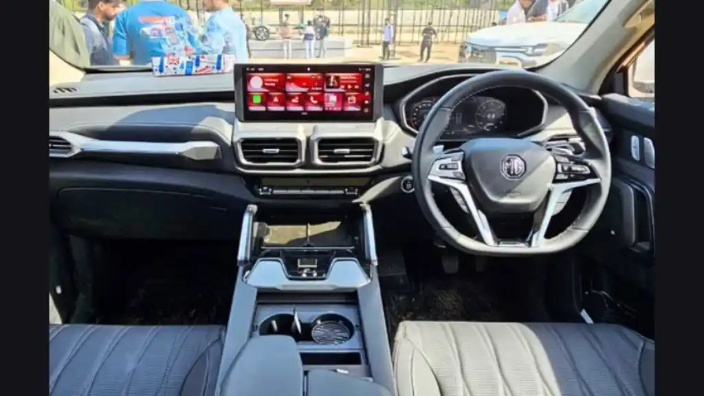 MG Majestor Interior