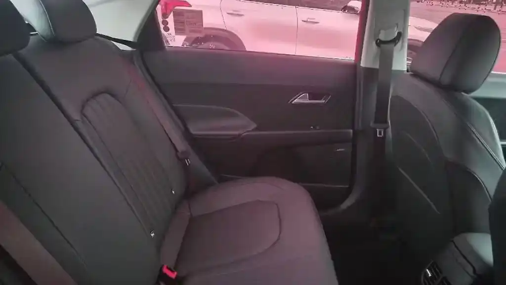 New Hyundai Verna Facelift Interior Rear Seat