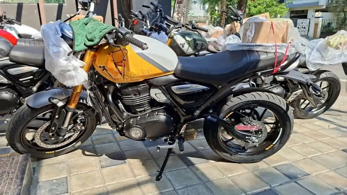 2026 Triumph Speed 350 Finally Reaching Showrooms, Classic 350 Rivals!